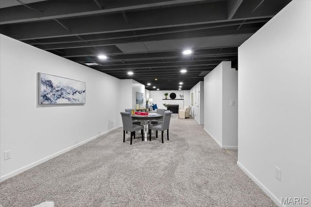 16 Pines Drive, St Peters, MO 63376