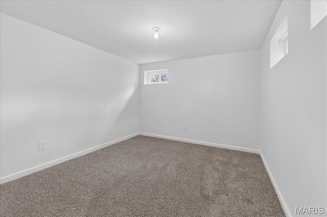 16 Pines Drive, St Peters, MO 63376