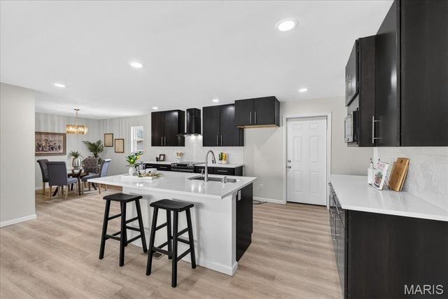 16 Pines Drive, St Peters, MO 63376