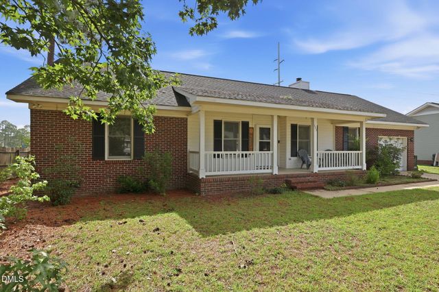 533 Offing Drive, Fayetteville, NC 28314