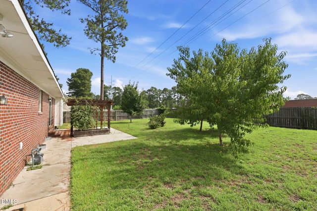 533 Offing Drive, Fayetteville, NC 28314