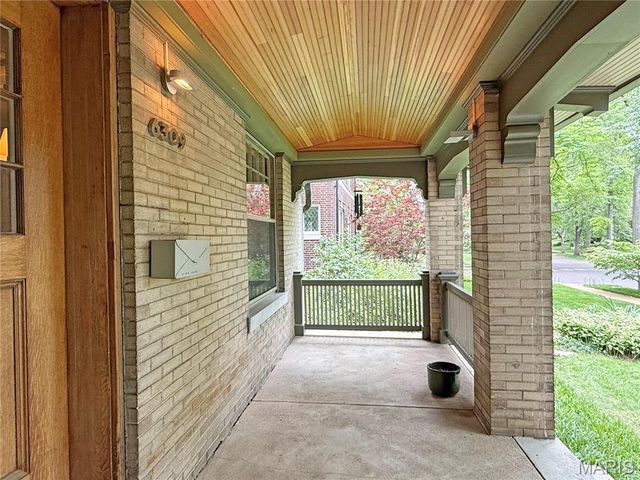 6309 Washington Avenue, University City, MO 63130