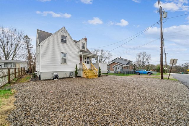 1109 Saint Clair St, Derry Twp, PA 15650