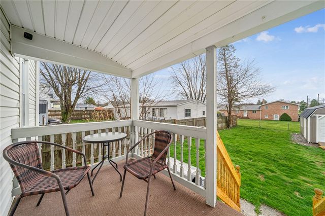 1109 Saint Clair St, Derry Twp, PA 15650