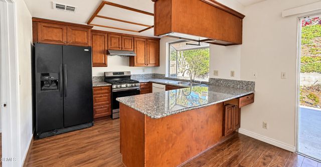 2883 Corte Caballos, Camarillo, CA 93010