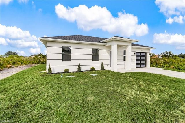 706 Theodore Vail ST E, Lehigh Acres, FL 33974