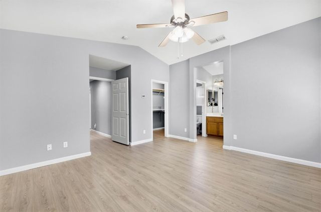 715 Deer Park Dr, Lincoln, CA 95648