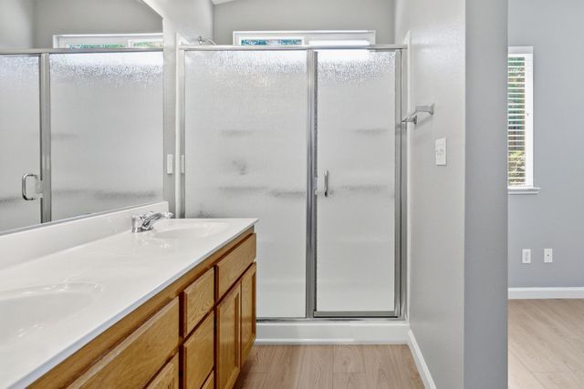 715 Deer Park Dr, Lincoln, CA 95648