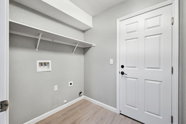 715 Deer Park Dr, Lincoln, CA 95648