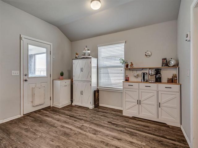2009 Bosc Drive, Newcastle, OK 73065