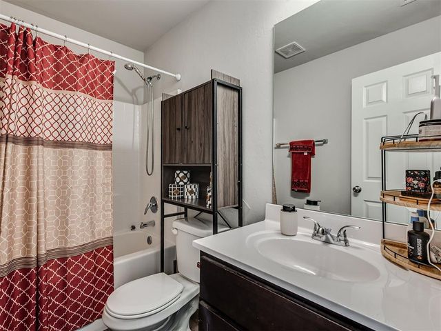 2009 Bosc Drive, Newcastle, OK 73065