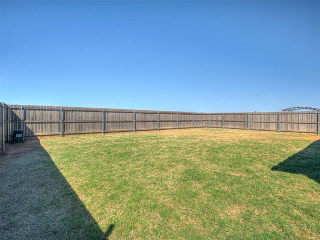 2009 Bosc Drive, Newcastle, OK 73065