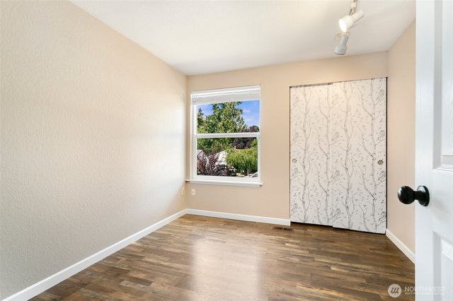 19849 SE 267th Place, Covington, WA 98042