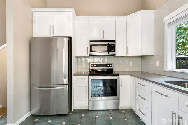 19849 SE 267th Place, Covington, WA 98042