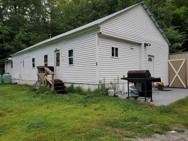 557 Fernwood Farms Road, Canaan, NH 03741