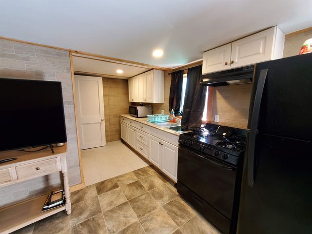 557 Fernwood Farms Road, Canaan, NH 03741
