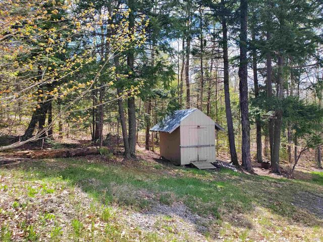 557 Fernwood Farms Road, Canaan, NH 03741