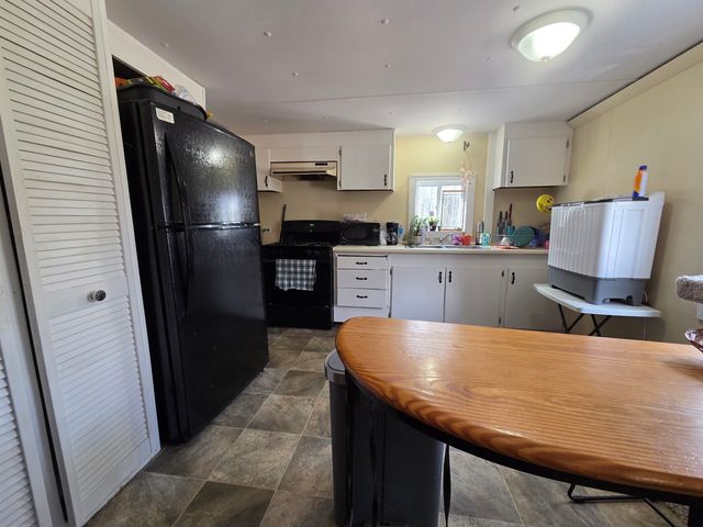 557 Fernwood Farms Road, Canaan, NH 03741