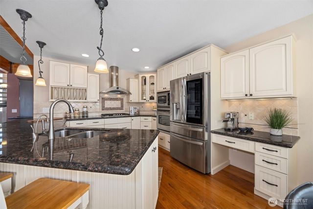 4121 Saltspring Drive, Ferndale, WA 98248