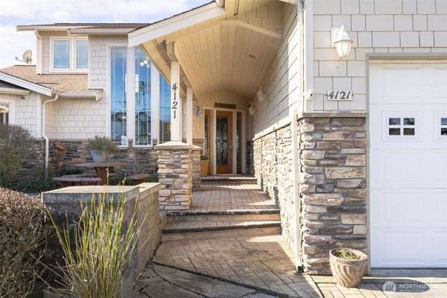 4121 Saltspring Drive, Ferndale, WA 98248