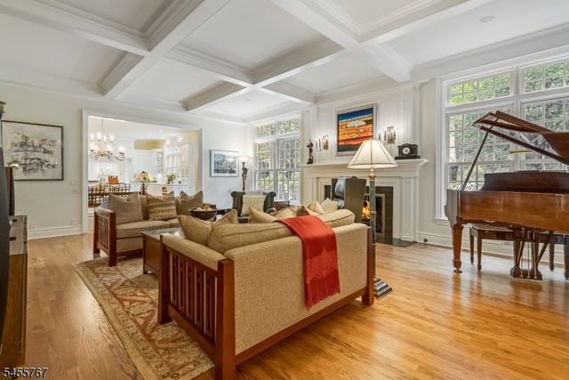 19 Heritage Ct, Bernardsville Boro, NJ 07931