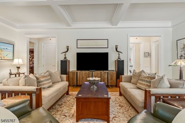 19 Heritage Ct, Bernardsville Boro, NJ 07931