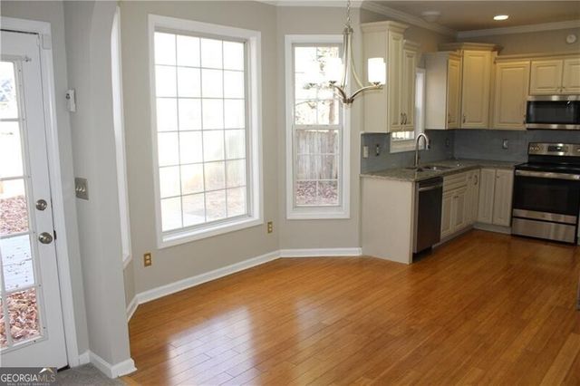 505 Towne Ridge Way, Woodstock, GA 30188