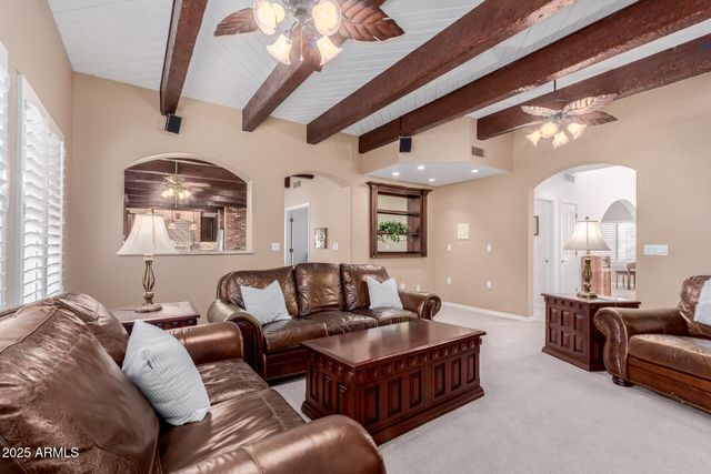 11820 S WARPAINT Drive, Phoenix, AZ 85044