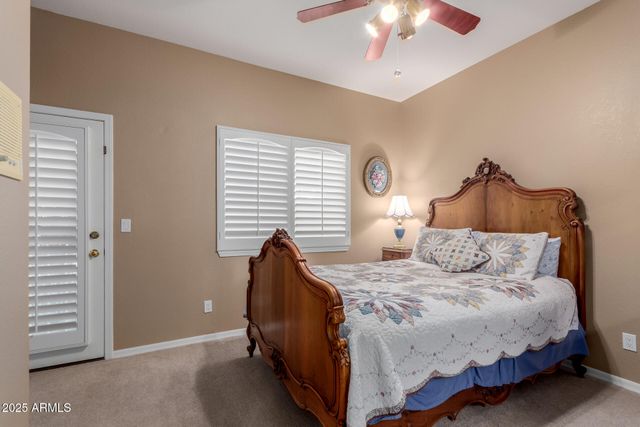 11820 S WARPAINT Drive, Phoenix, AZ 85044