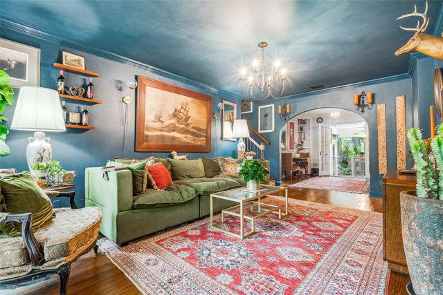 118 N Briscoe Boulevard, Dallas, TX 75211