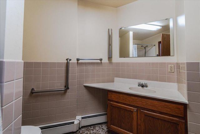 2601 Kenzie Terrace 519, Saint Anthony, MN 55418