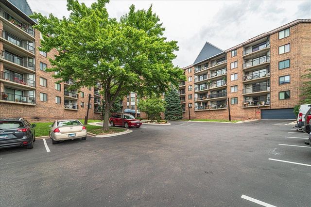 2601 Kenzie Terrace 519, Saint Anthony, MN 55418