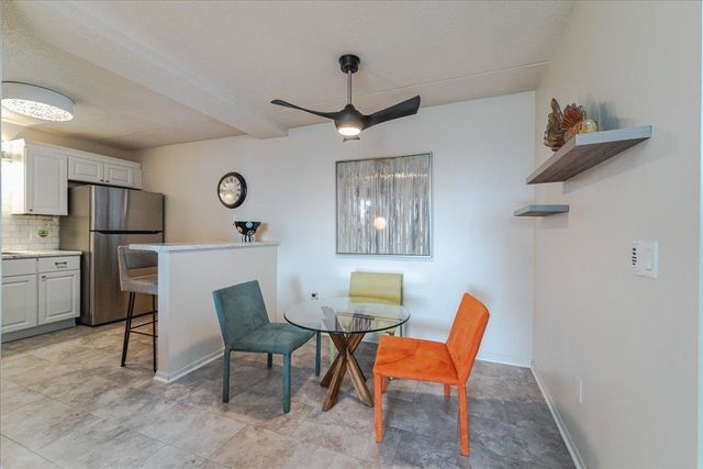 2601 Kenzie Terrace 519, Saint Anthony, MN 55418