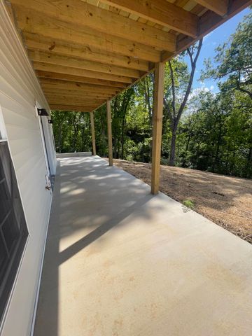 104 Cedarwood Drive, Lancaster, KY 40444