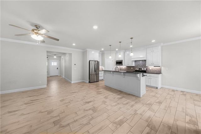 730 Winston Place, Centerton, AR 72719