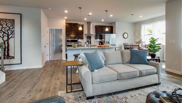 4352 Scarlet Court, Columbia, TN 38401