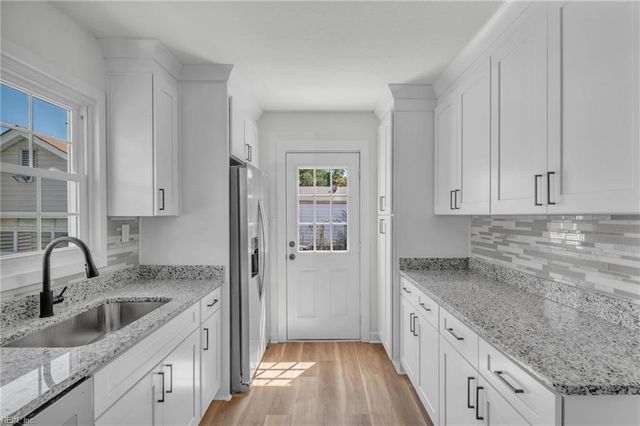 2801 Evergreen PL, Portsmouth, VA 23704