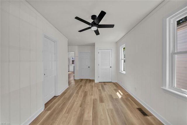 2801 Evergreen PL, Portsmouth, VA 23704