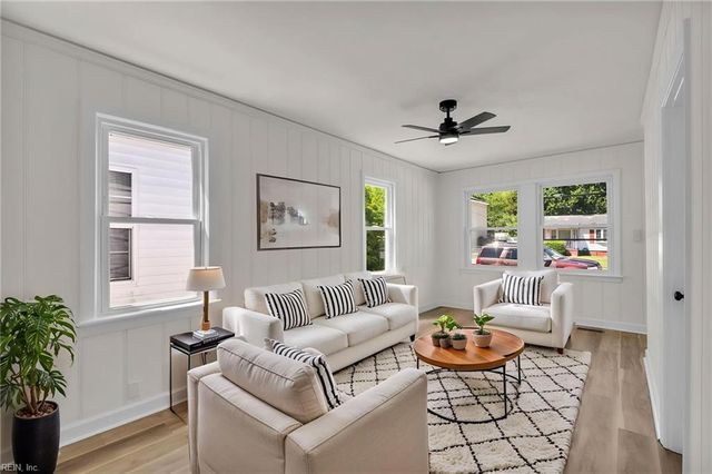 2801 Evergreen PL, Portsmouth, VA 23704