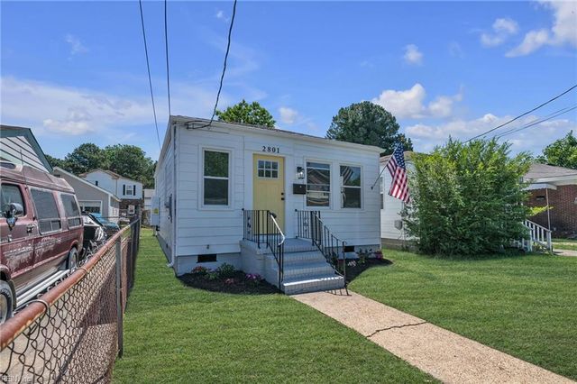 2801 Evergreen PL, Portsmouth, VA 23704