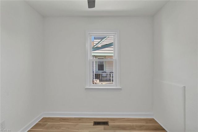 2801 Evergreen PL, Portsmouth, VA 23704