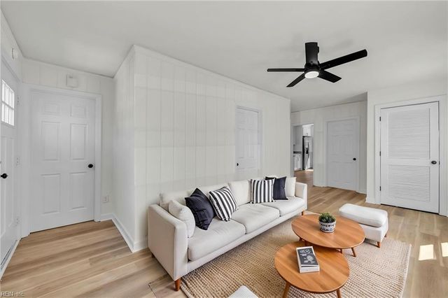 2801 Evergreen PL, Portsmouth, VA 23704