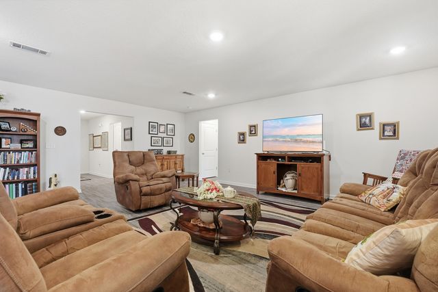 365 Merlin Court, Crestview, FL 32539