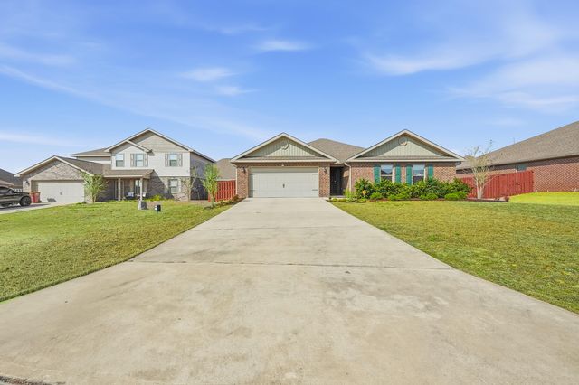 365 Merlin Court, Crestview, FL 32539