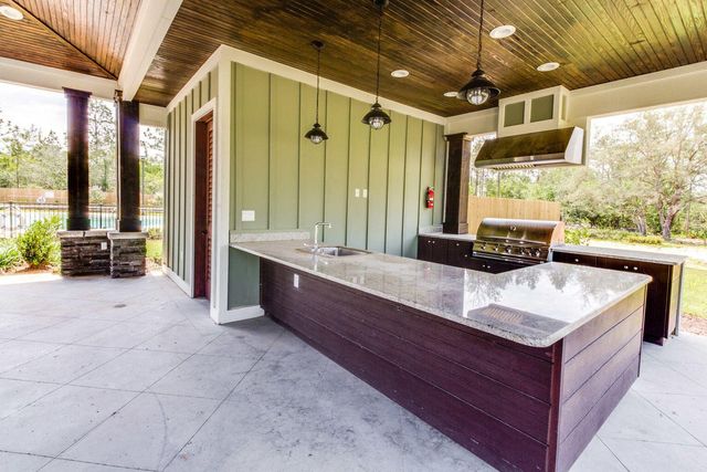 365 Merlin Court, Crestview, FL 32539