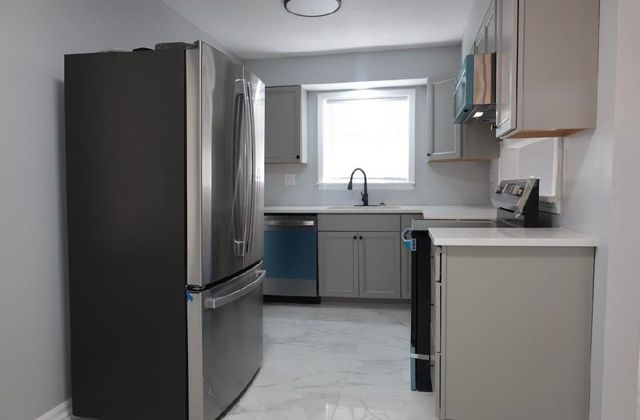 5244 MARYNELLE CV, Memphis, TN 38116