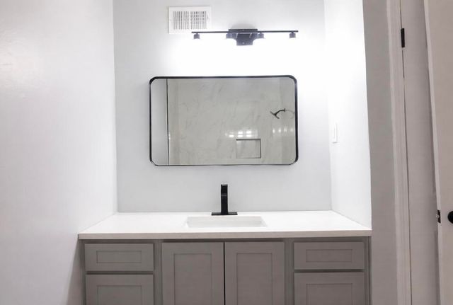 5244 MARYNELLE CV, Memphis, TN 38116