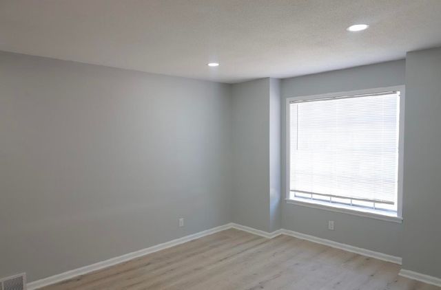 5244 MARYNELLE CV, Memphis, TN 38116