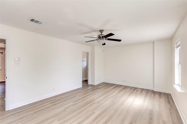 8116 Forest Heights LN, Austin, TX 78749