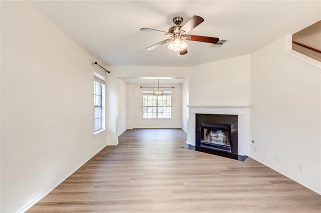 8116 Forest Heights LN, Austin, TX 78749